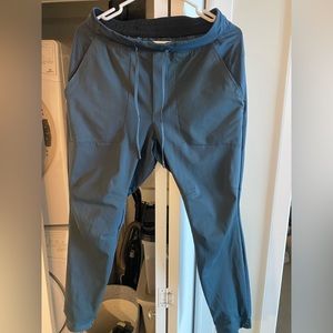 Lululemon Jogger. M